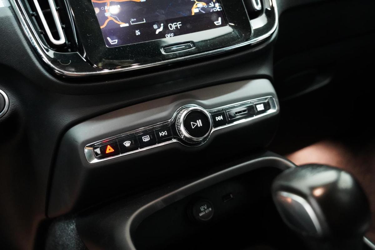 volvo-xc40-2018-gasolina-1477cc
