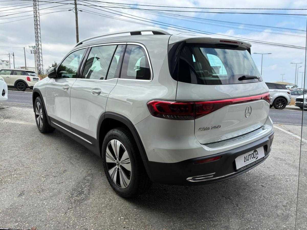 mercedes-benz-eqb-2023-eletrico-0cc