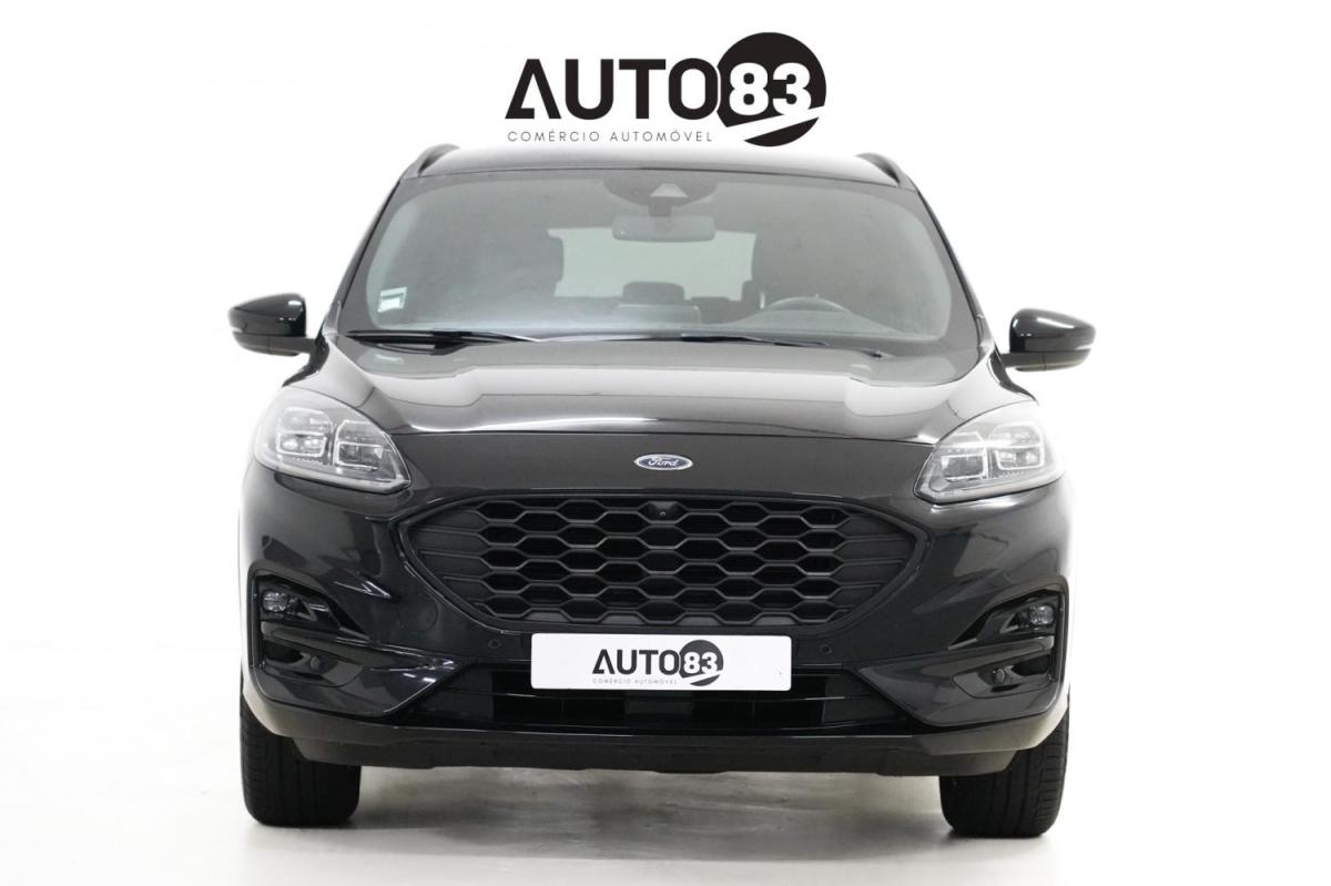ford-kuga-2023-hibrido-a-gasolina-2488cc