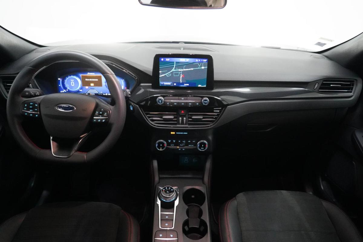 ford-kuga-2023-hibrido-a-gasolina-2488cc