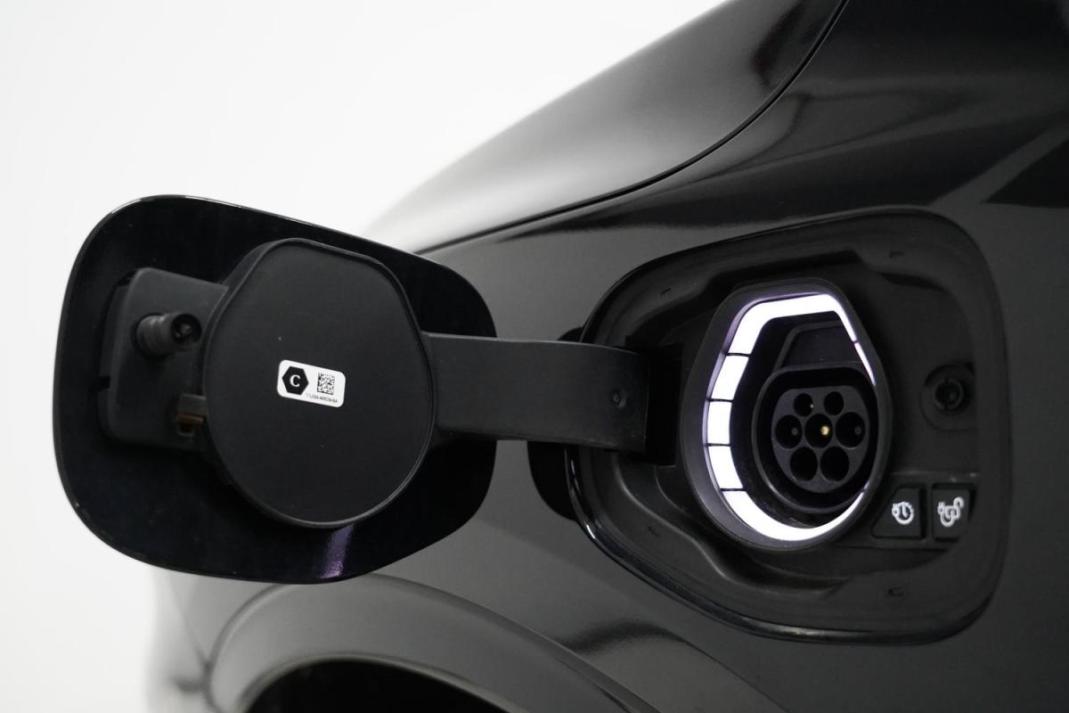 ford-kuga-2023-hibrido-a-gasolina-2488cc