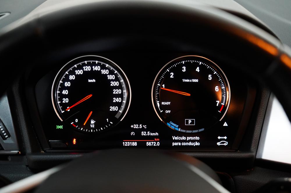 bmw-serie-2-2018-hibrido-a-gasolina-1499cc