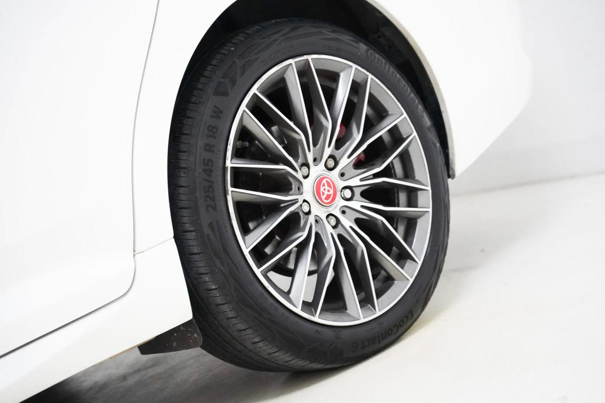 toyota-avensis-2016-diesel-1598cc