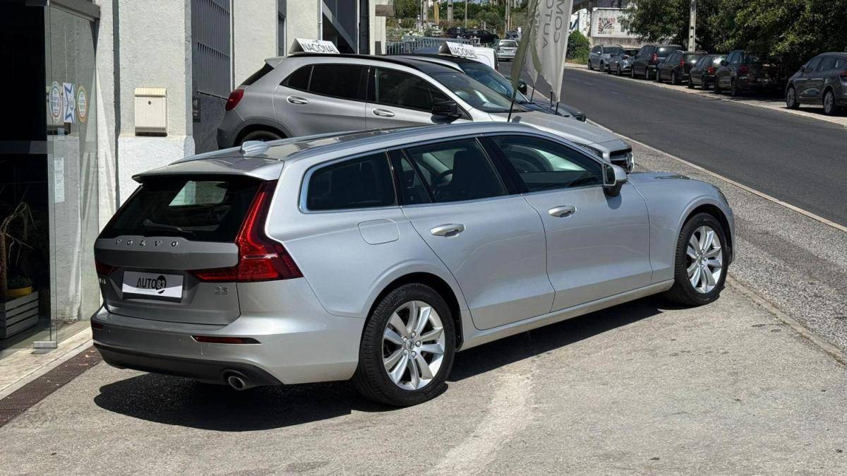 volvo-v60-2019-diesel-1969cc