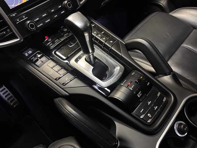 porsche-cayenne-s-3-0-v6-e-hybrid-2017-gasolina-2995cc