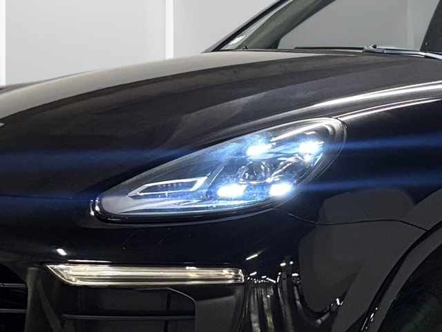 porsche-cayenne-s-3-0-v6-e-hybrid-2017-gasolina-2995cc