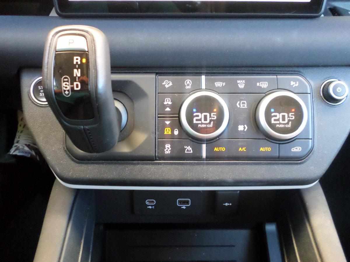 land-rover-defender-110-d240-2020-diesel-1999cc