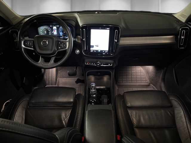 volvo-xc40-1-5-t2-2022-gasolina-1477cc