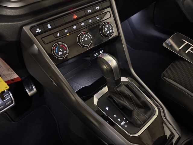 volkswagen-t-roc-1-5-tsi-2021-gasolina-1498cc