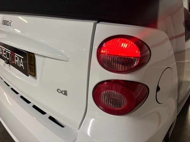 smart-fortwo-0-8-cdi-2011-diesel-799cc