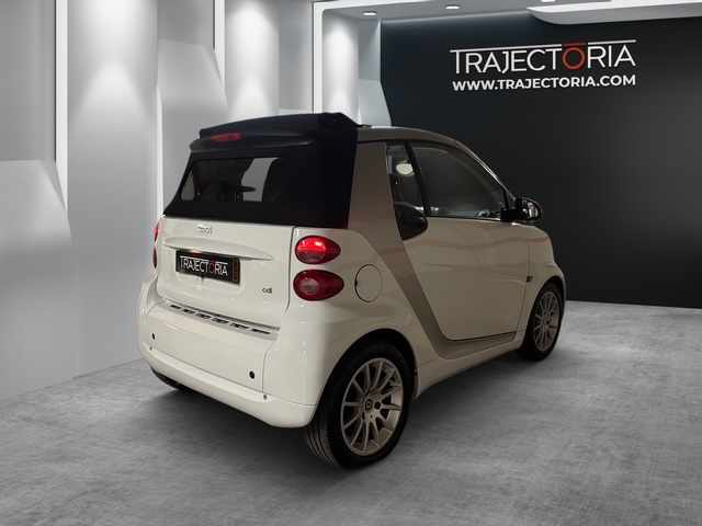 smart-fortwo-0-8-cdi-2011-diesel-799cc