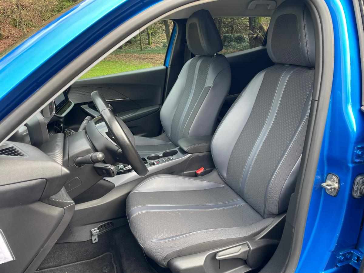 peugeot-e-2008-allure-ev-50kwh-2020-eletrico