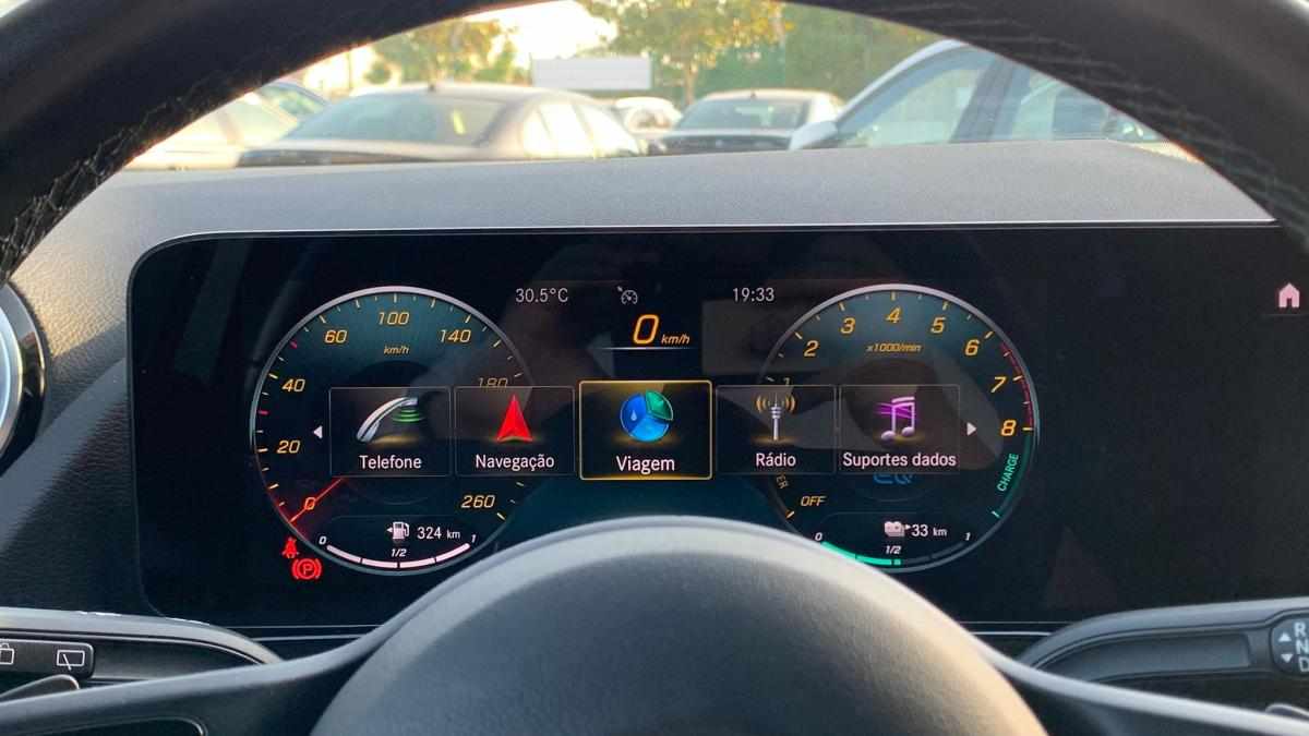 mercedes-benz-gla-250-e-2022-gasolina-1332cc