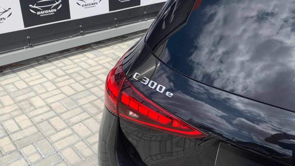 mercedes-benz-classe-c-2023-hibrido-a-gasolina-1999cc