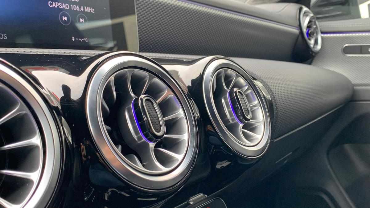 mercedes-benz-cla-250-e-2021-gasolina-1332cc