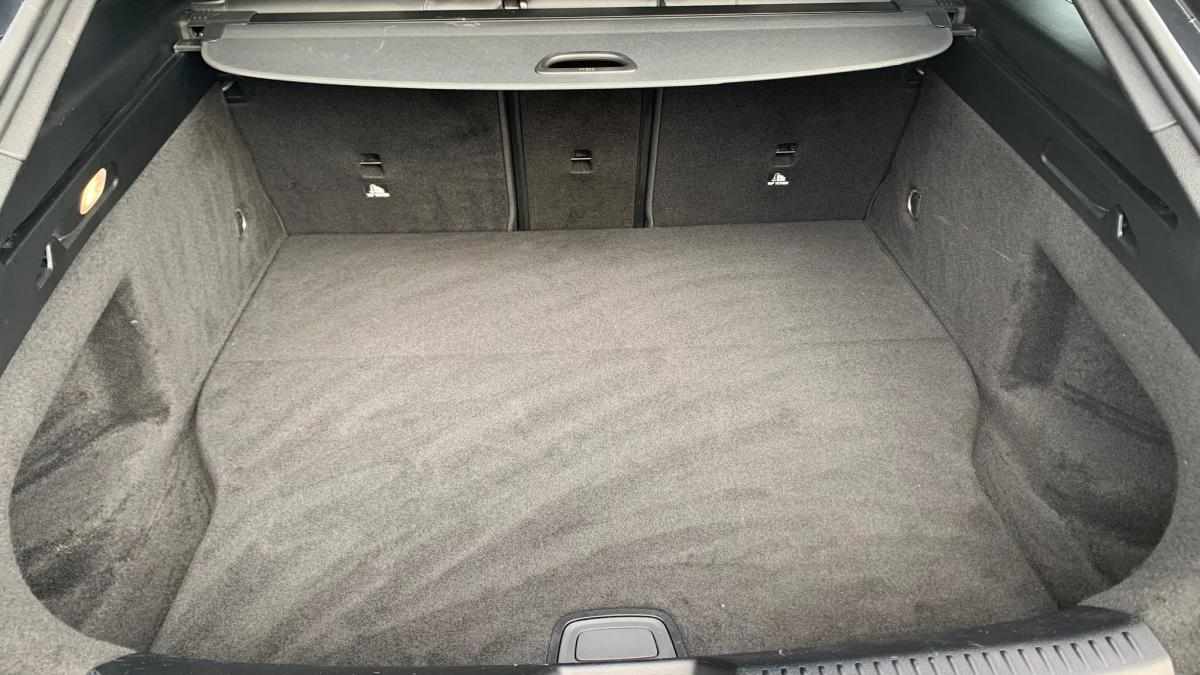 mercedes-benz-cla-250-e-2021-gasolina-1332cc