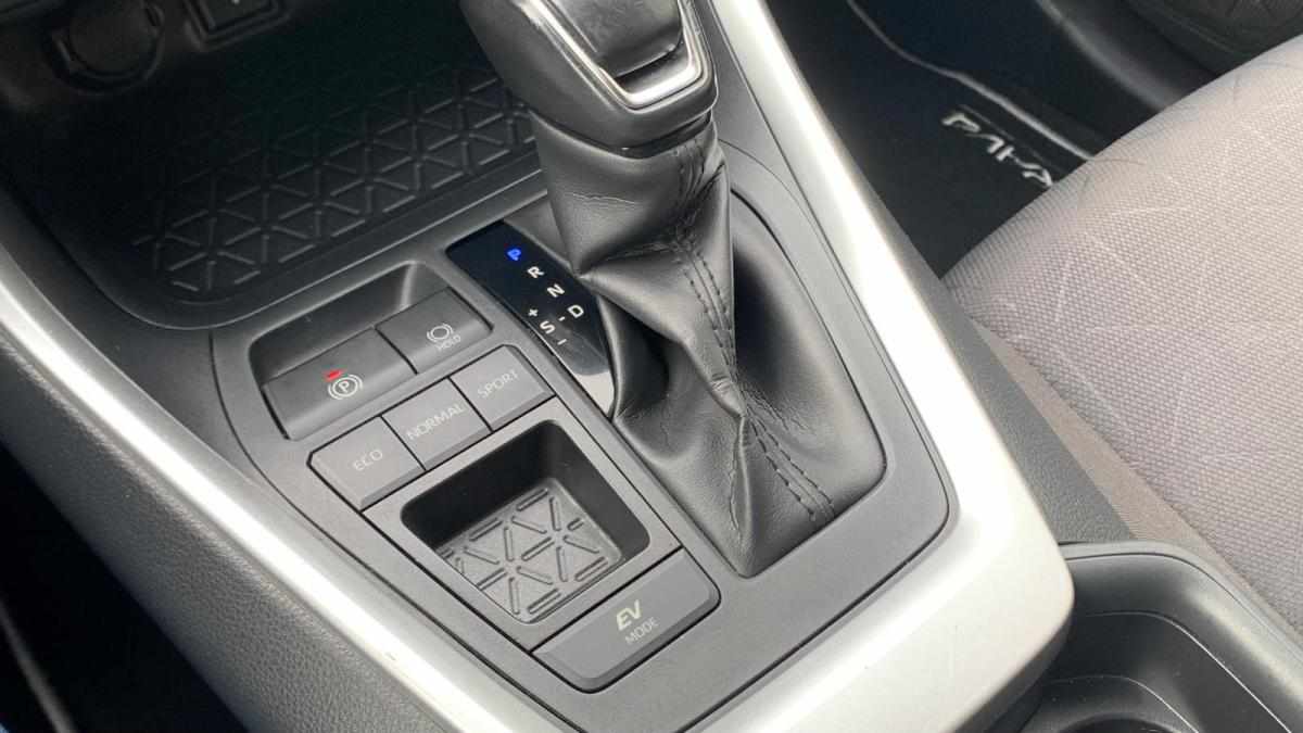 toyota-rav4-2-5-hybrid-2021-gasolina-2487cc