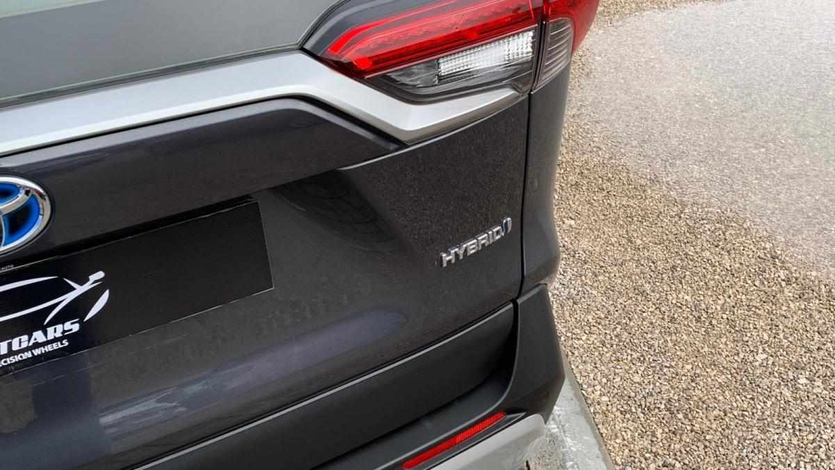 toyota-rav4-2-5-hybrid-2021-gasolina-2487cc