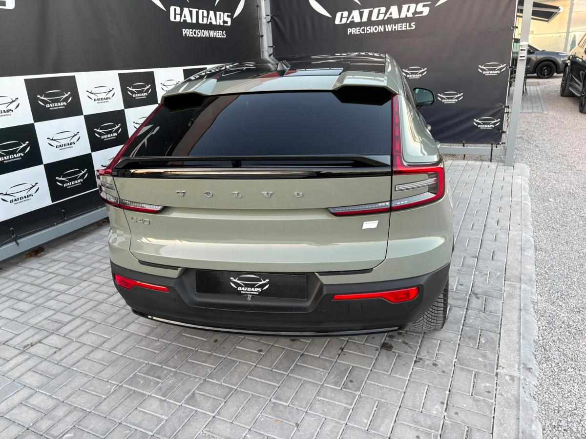 volvo-c40-recharge-pure-electric-2023-eletrico