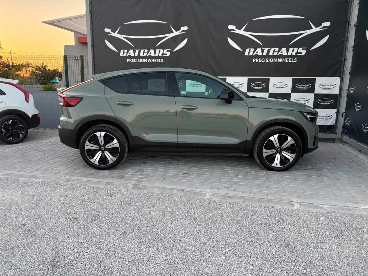 volvo-c40-recharge-pure-electric-2023-eletrico