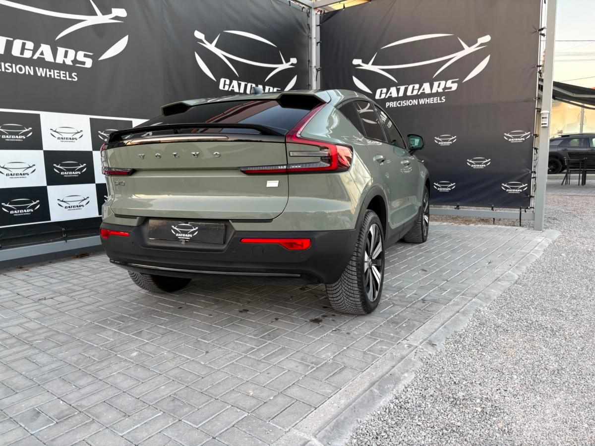 volvo-c40-recharge-pure-electric-2023-eletrico