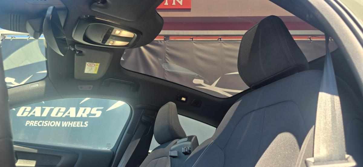 volvo-c40-recharge-pure-electric-2023-eletrico