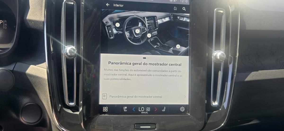 volvo-c40-recharge-pure-electric-2023-eletrico