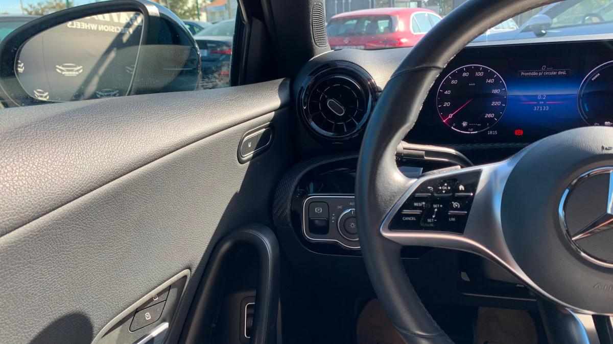 mercedes-benz-classe-a-a-250-e-2023-gasolina-1332cc