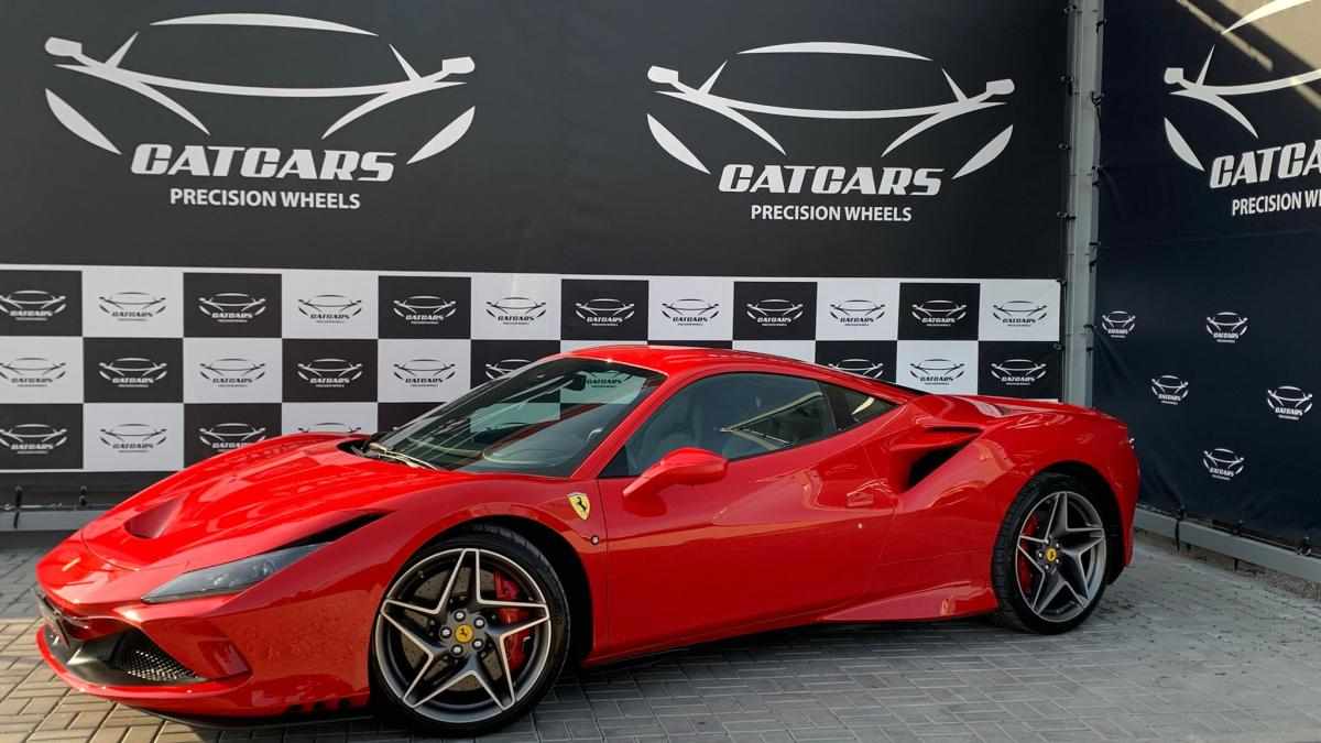 ferrari-f8-tributo-3-9-v8-2021-gasolina-3902cc