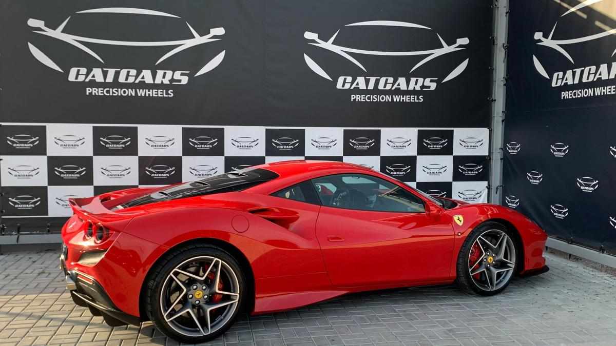 ferrari-f8-tributo-3-9-v8-2021-gasolina-3902cc