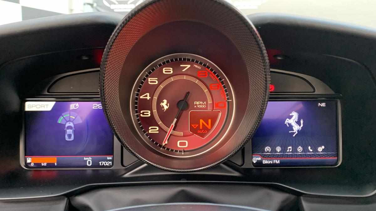 ferrari-f8-tributo-3-9-v8-2021-gasolina-3902cc