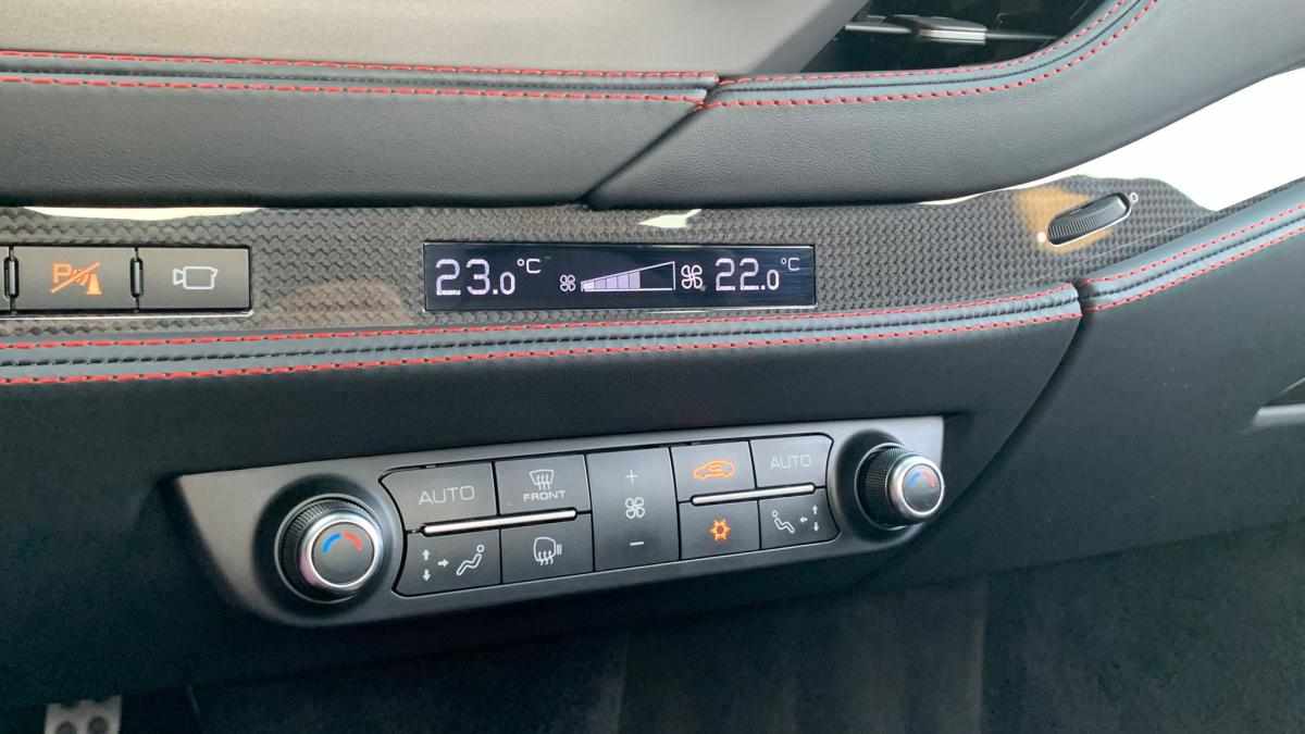 ferrari-f8-tributo-3-9-v8-2021-gasolina-3902cc
