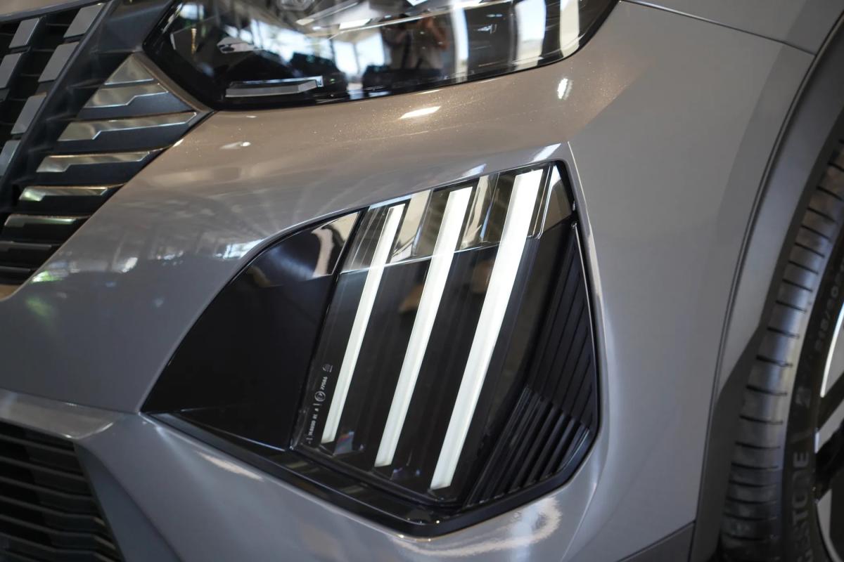 peugeot-2008-2024-eletrico-0cc