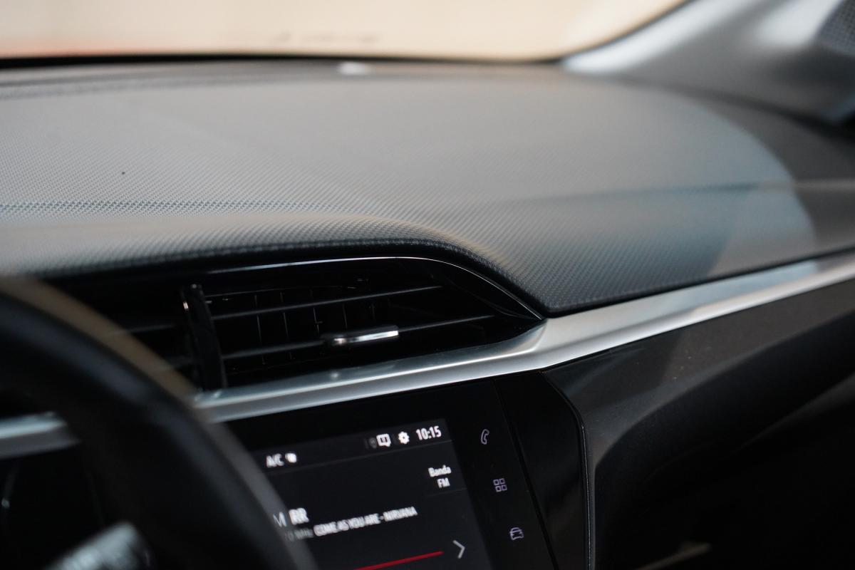 opel-corsa-2022-eletrico-0cc