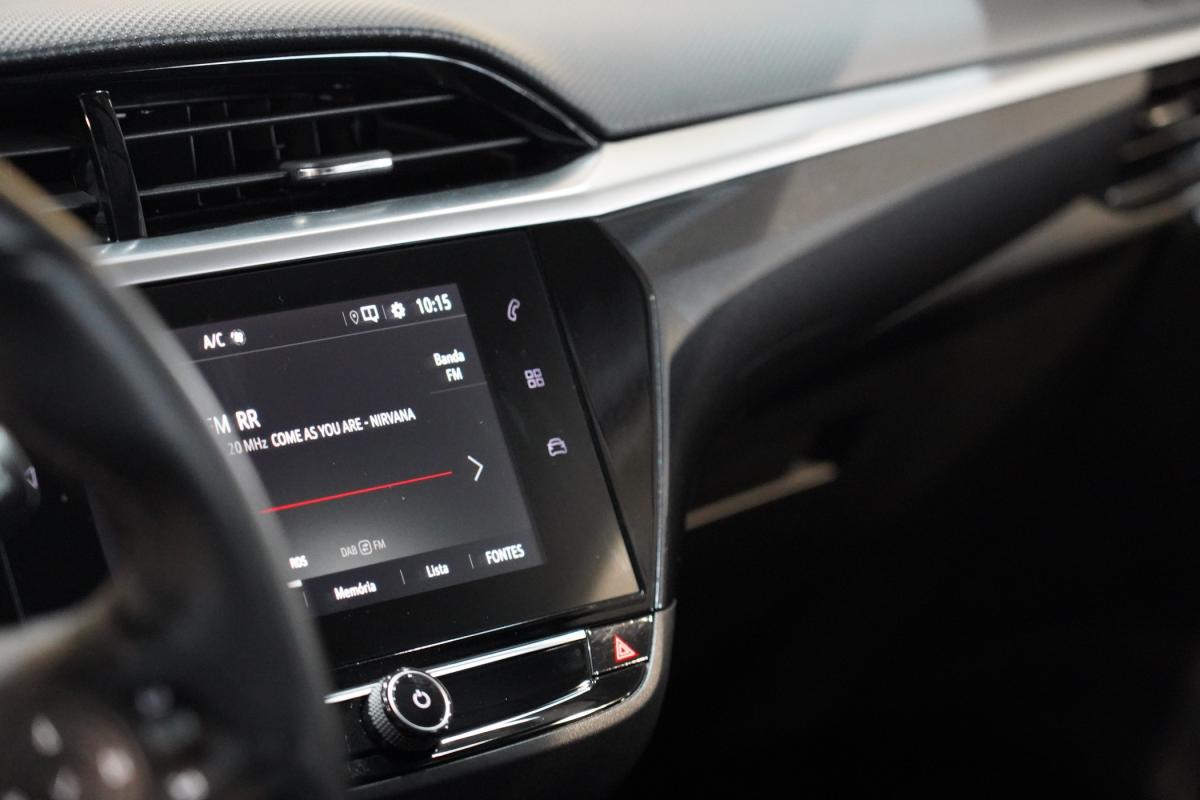 opel-corsa-2022-eletrico-0cc
