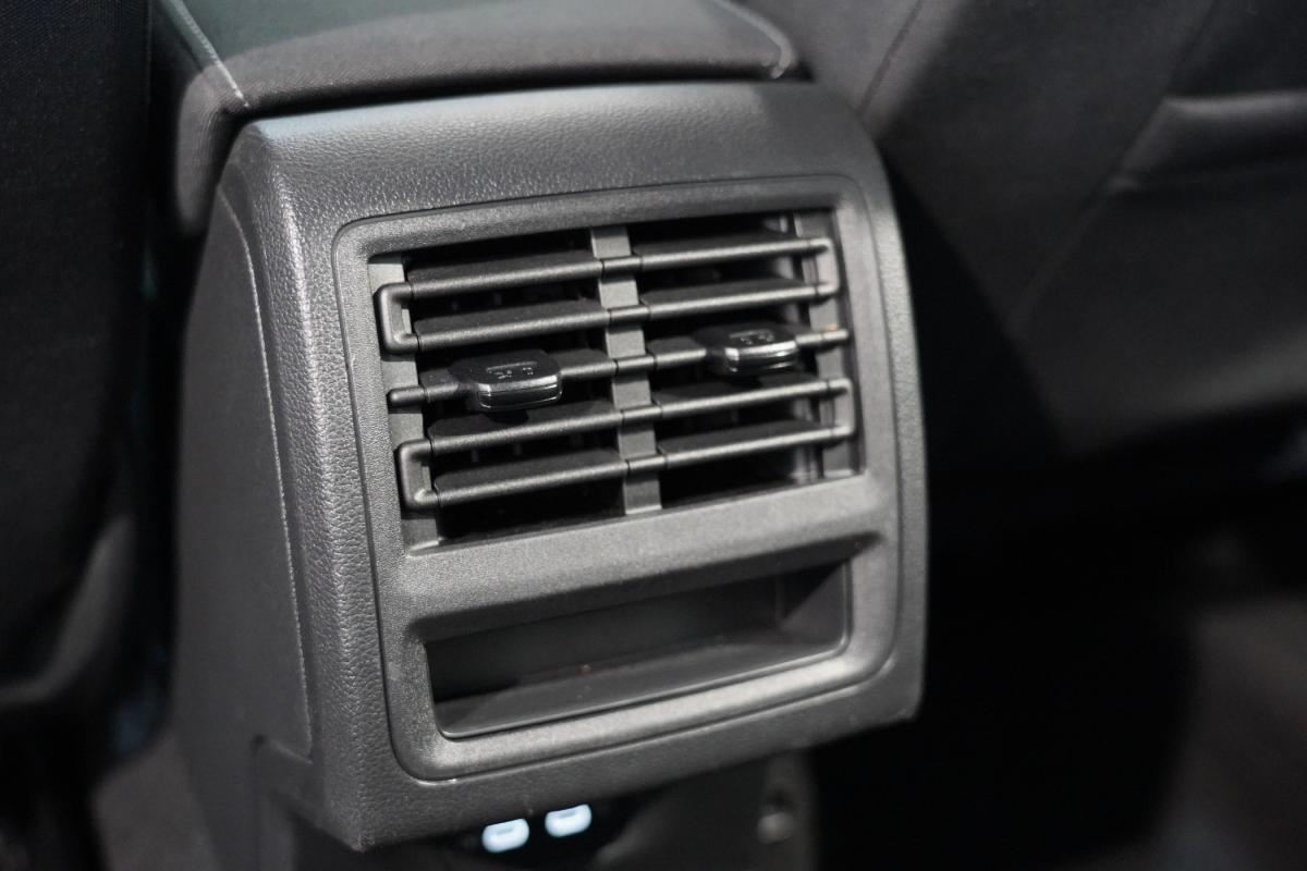 volkswagen-golf-2022-gasolina-999cc