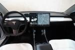 tesla-model-3-2019-eletrico-500cc