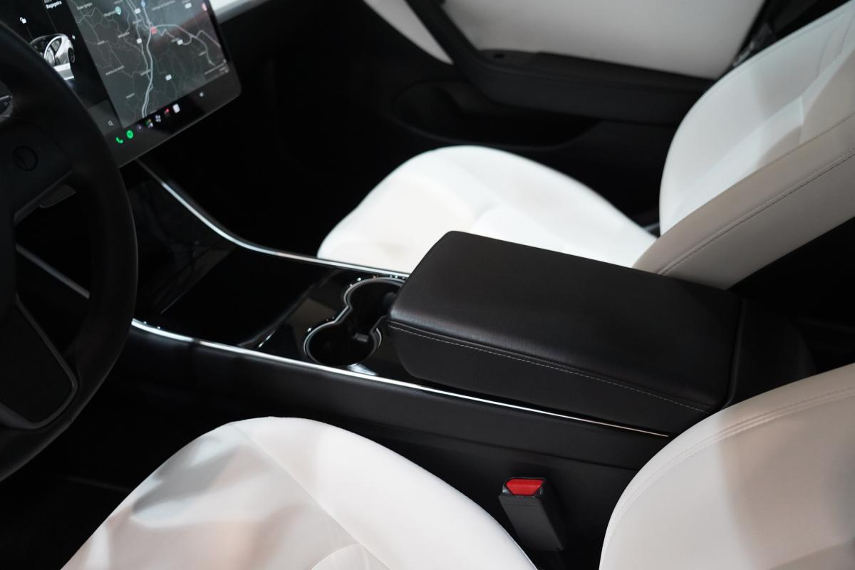 tesla-model-3-2019-eletrico-500cc