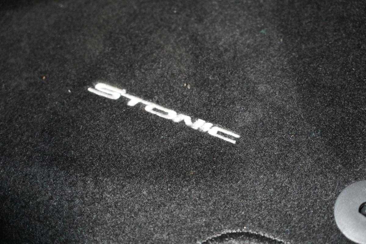 kia-stonic-2026-gasolina-998cc