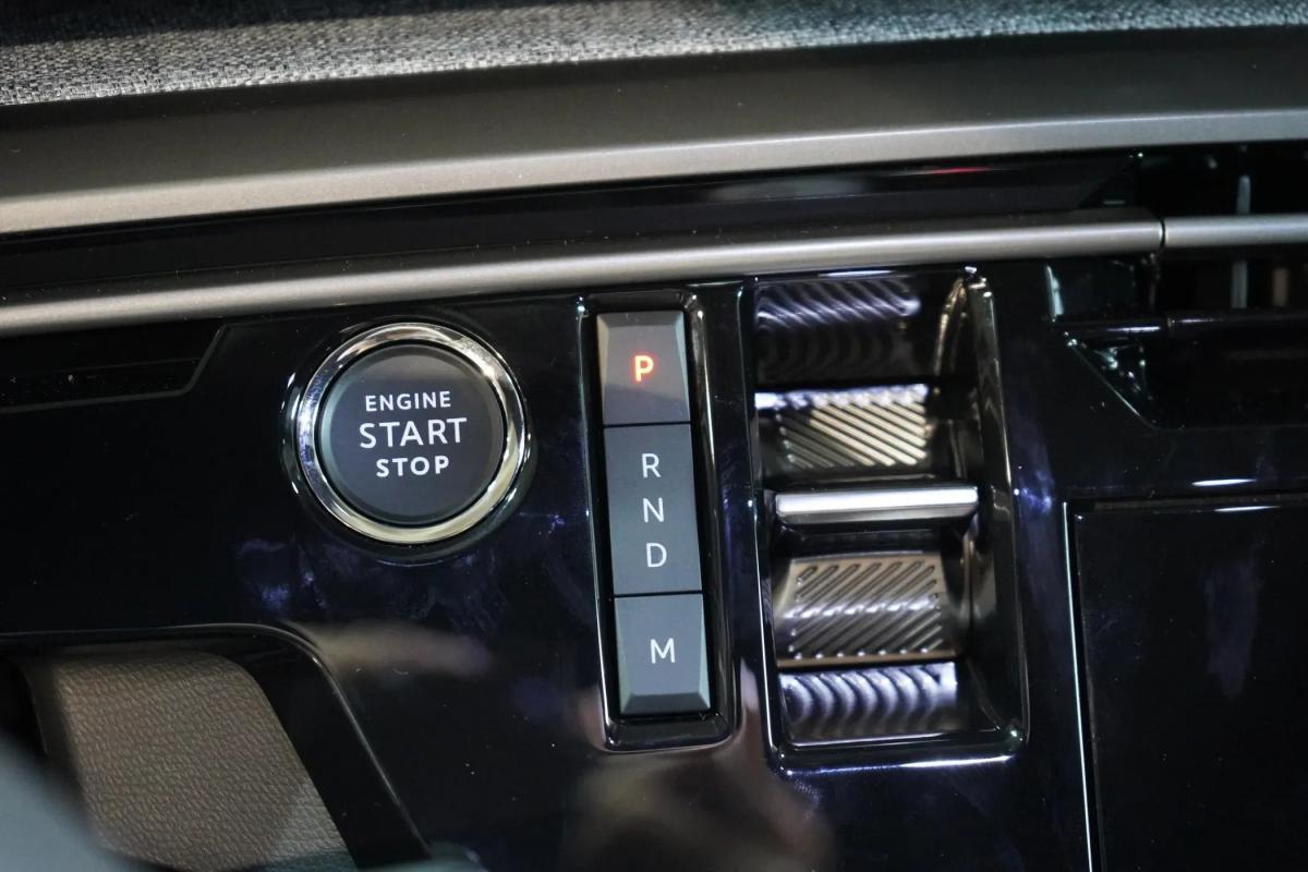 peugeot-3008-2025-hibrido-a-gasolina-1199cc