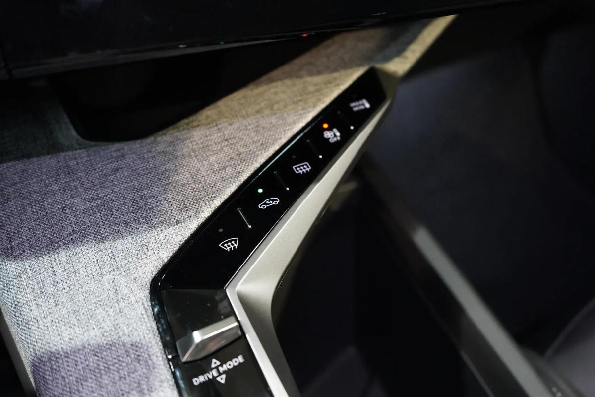 peugeot-3008-2025-hibrido-a-gasolina-1199cc
