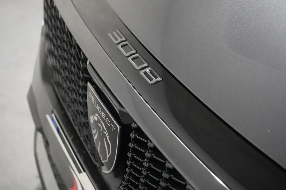 peugeot-3008-2025-hibrido-a-gasolina-1199cc
