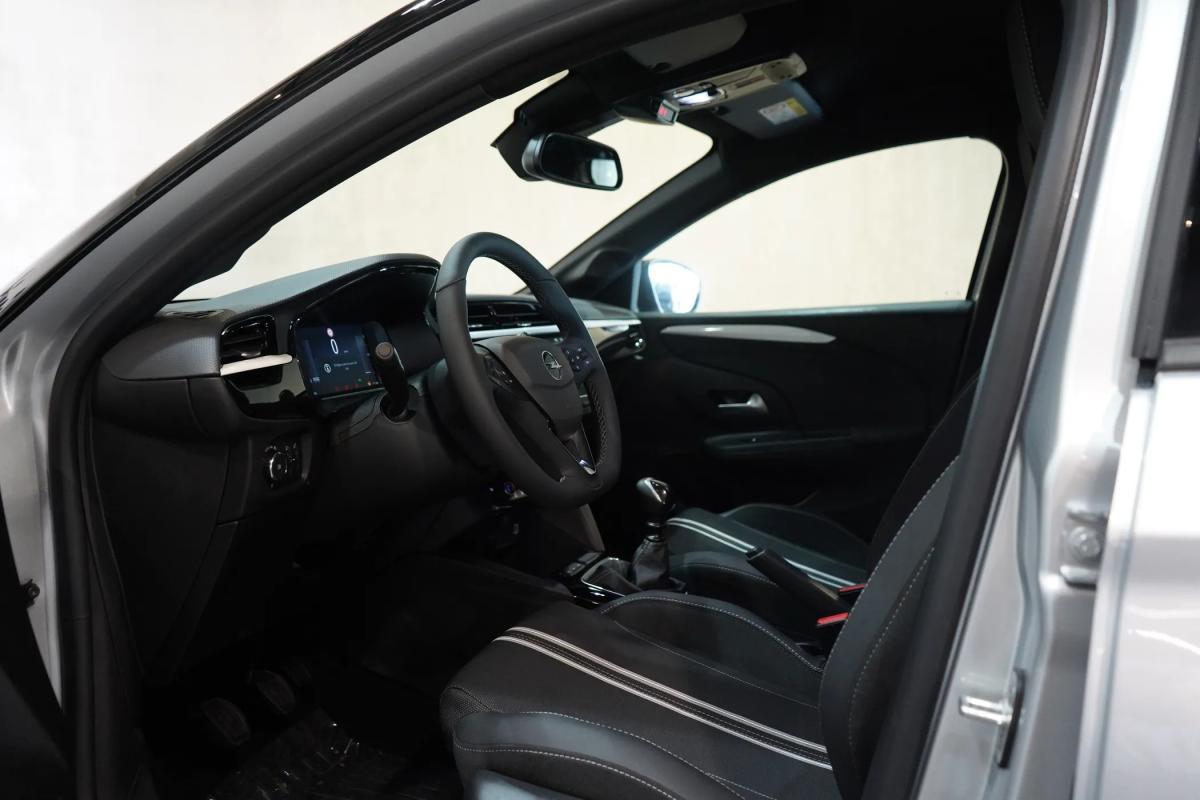 opel-corsa-2026-gasolina-1199cc
