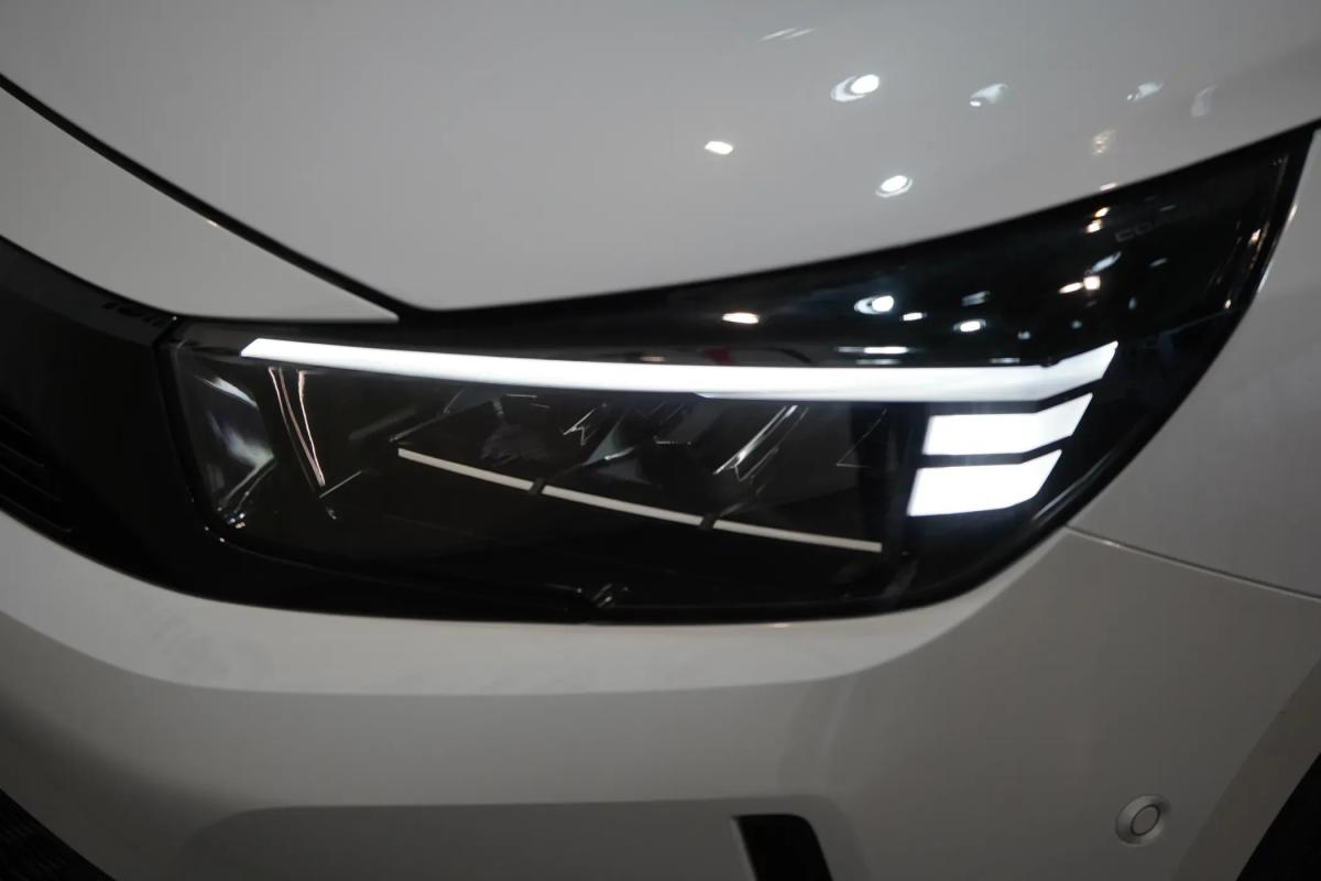 opel-corsa-2026-gasolina-1199cc