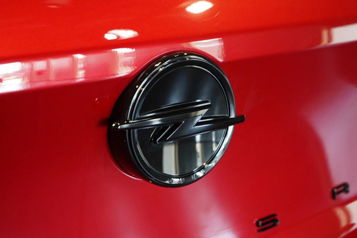 opel-corsa-2026-gasolina-1199cc