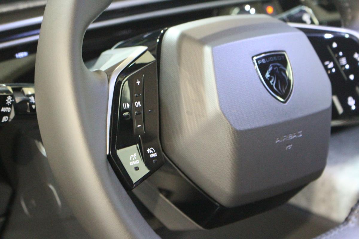 peugeot-3008-2025-hibrido-a-gasolina-1199cc