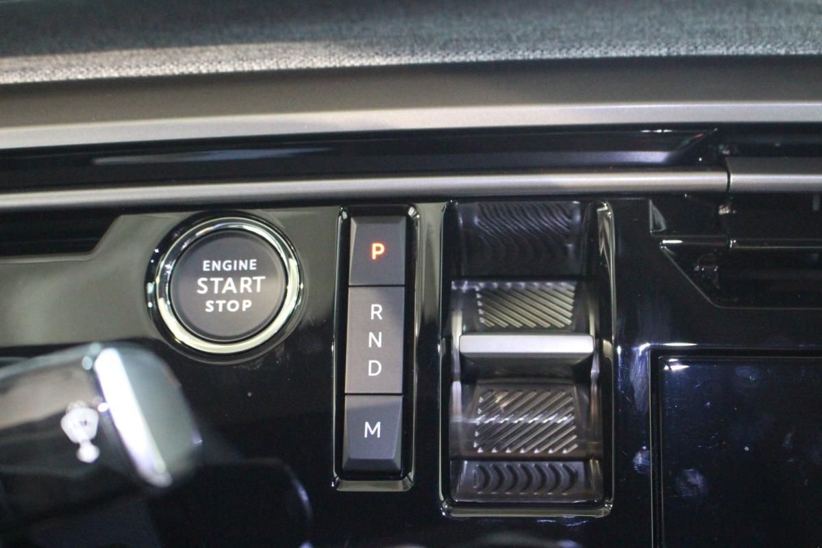 peugeot-3008-2025-hibrido-a-gasolina-1199cc