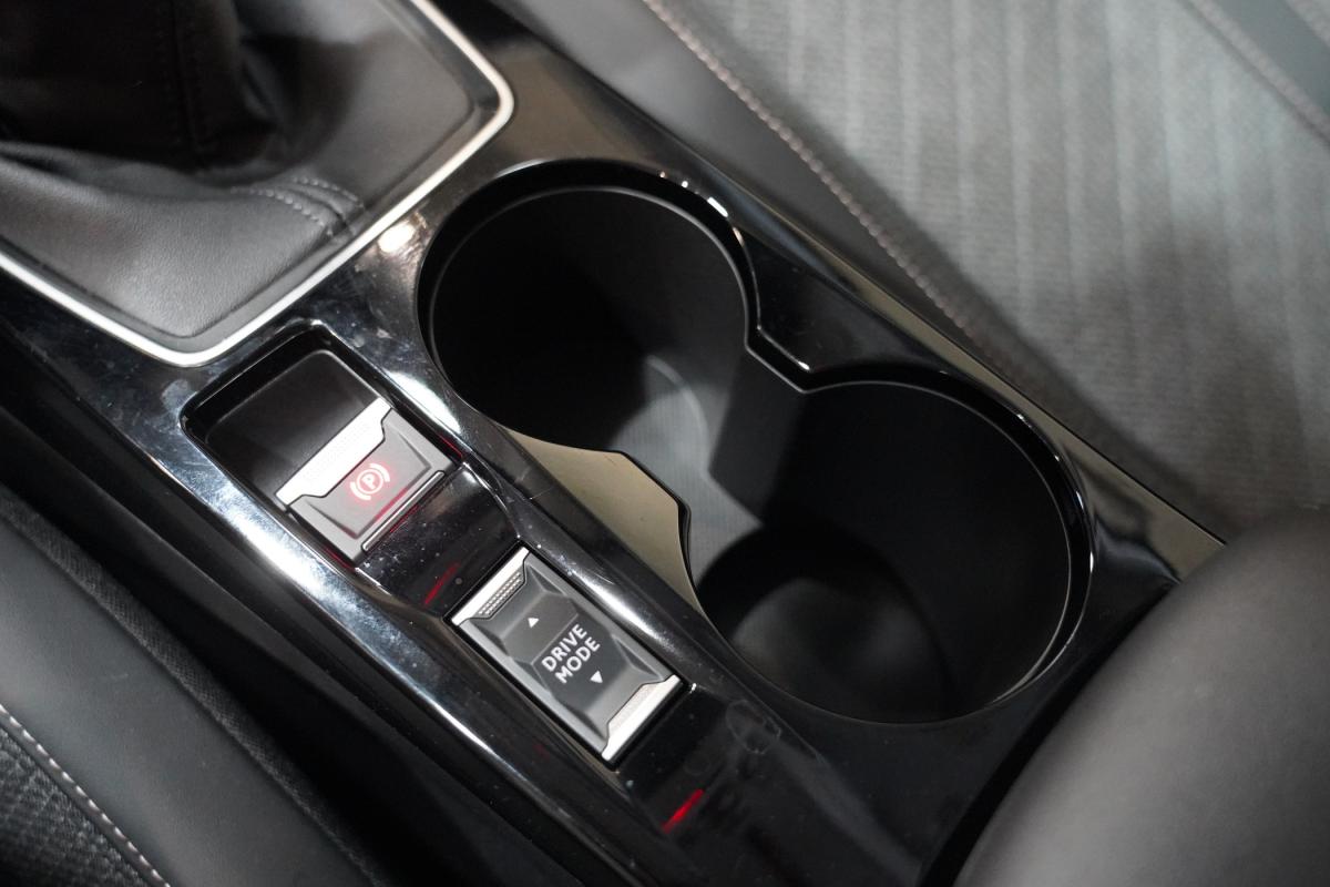peugeot-208-2025-gasolina-1199cc