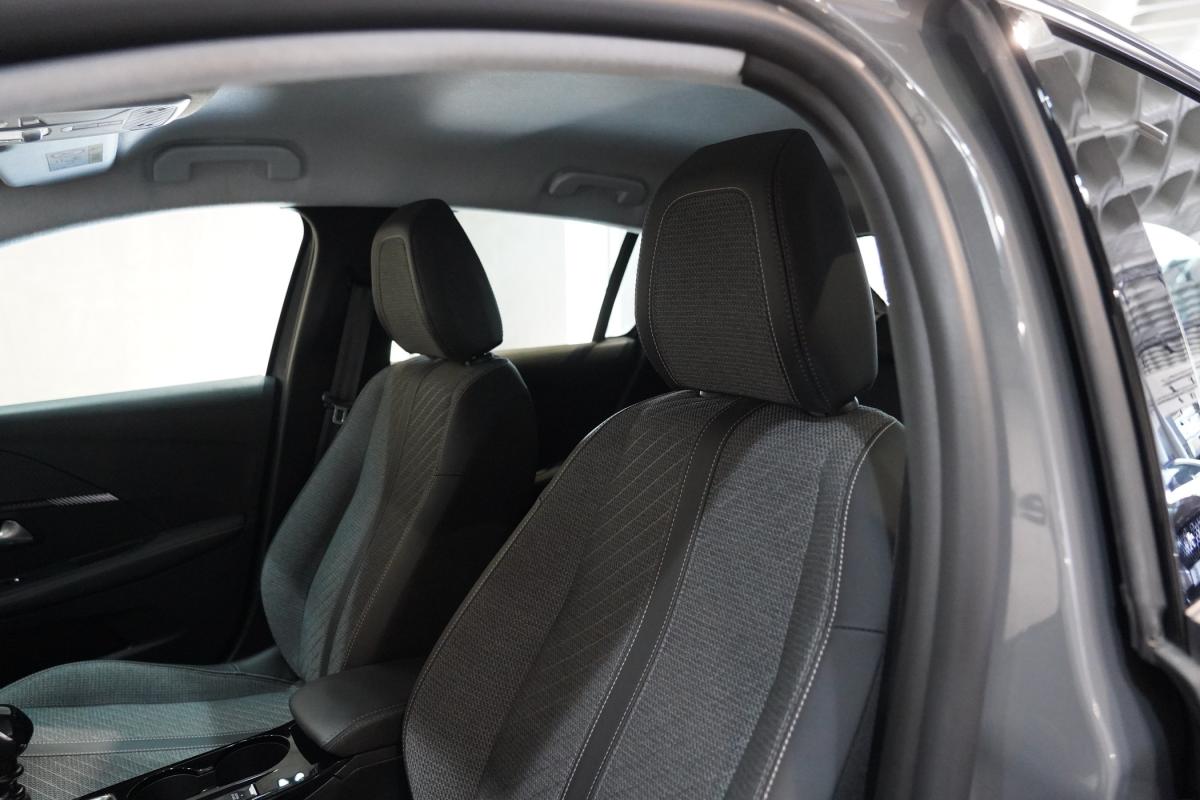 peugeot-208-2025-gasolina-1199cc