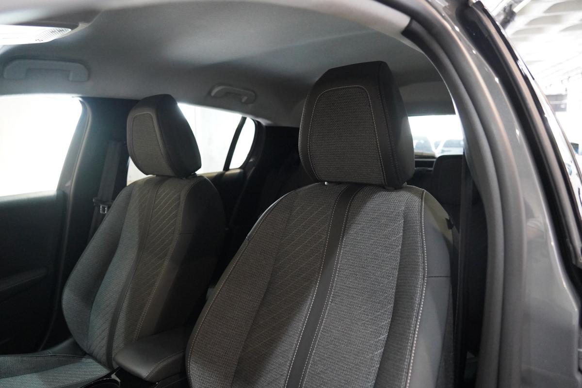 peugeot-208-2025-gasolina-1199cc